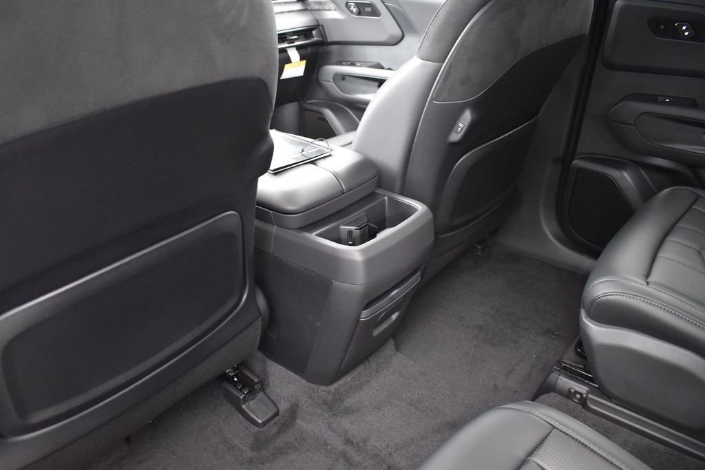 New 2027 Terrain Brown Matte Kia X-Pro SX Prestige image 20