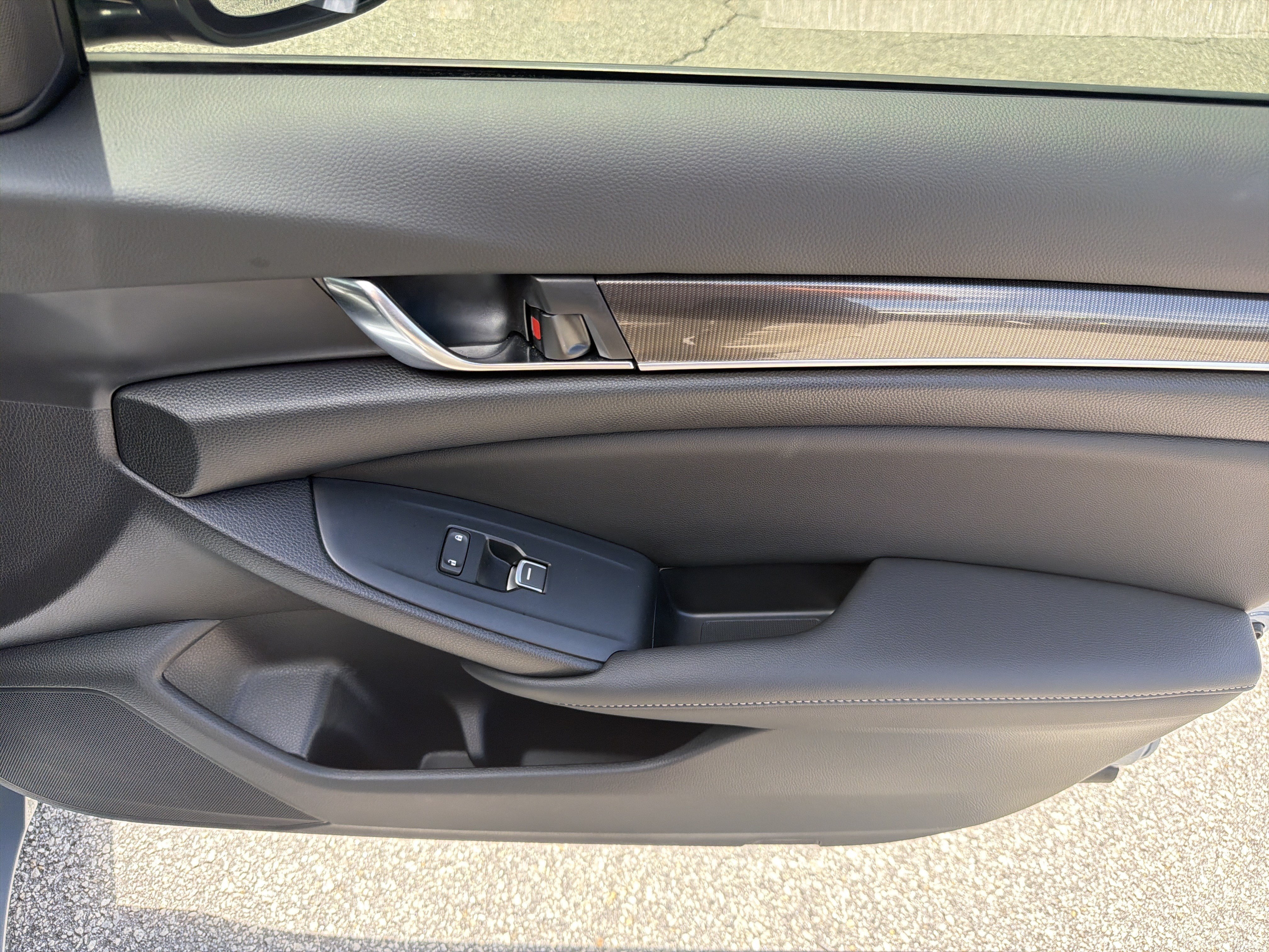 2022 Honda Accord Sport - Photo 24