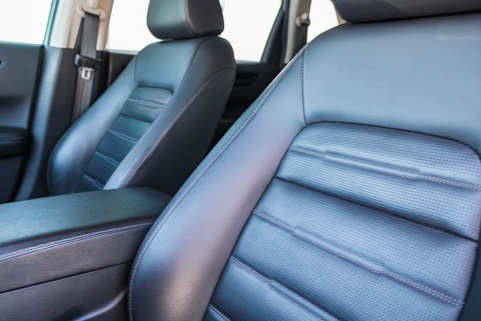 2025 Honda CR-V EX-L - Photo 23