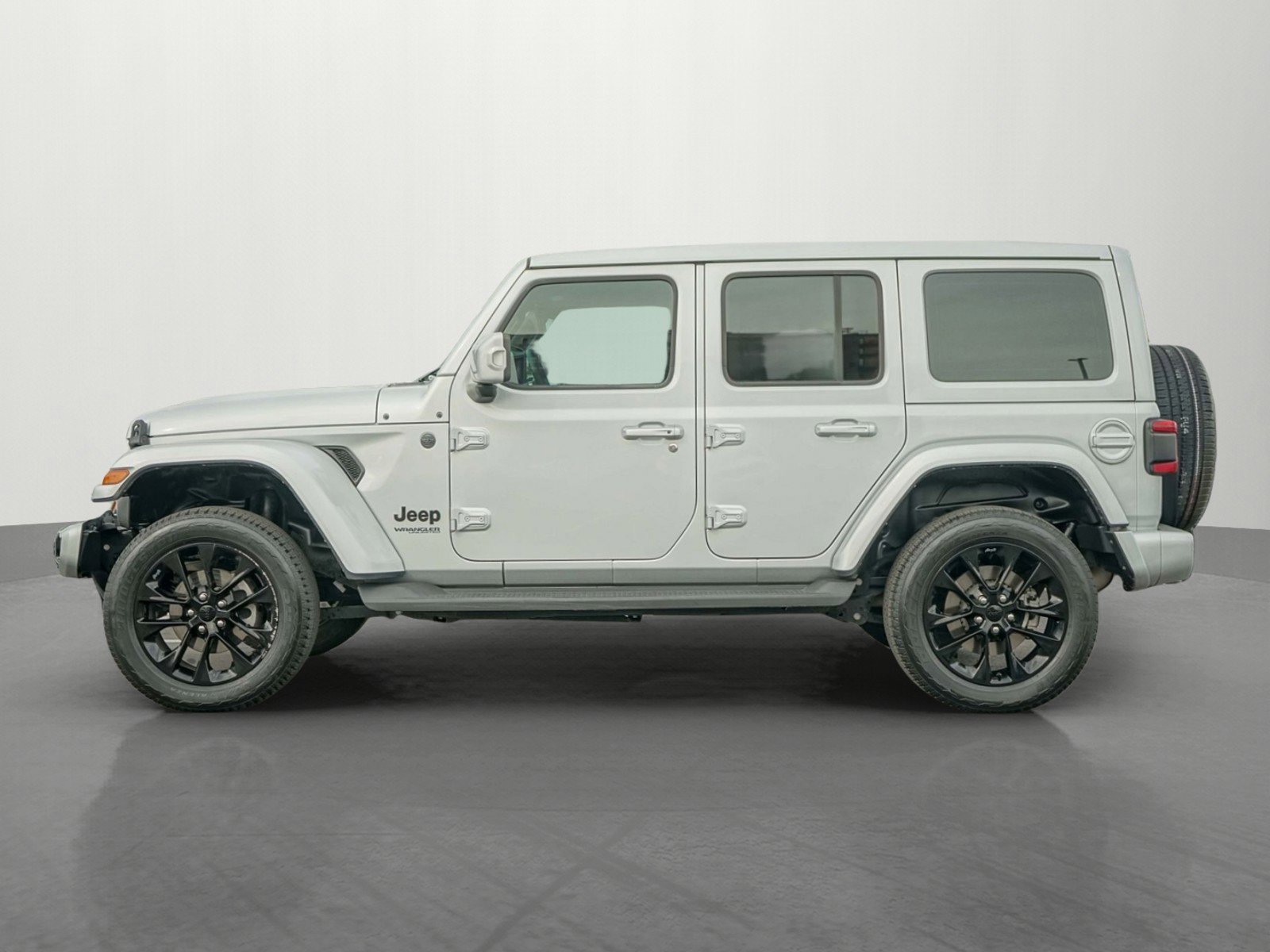 2022 Jeep Wrangler Unlimited Sahara High Altitude photo 4