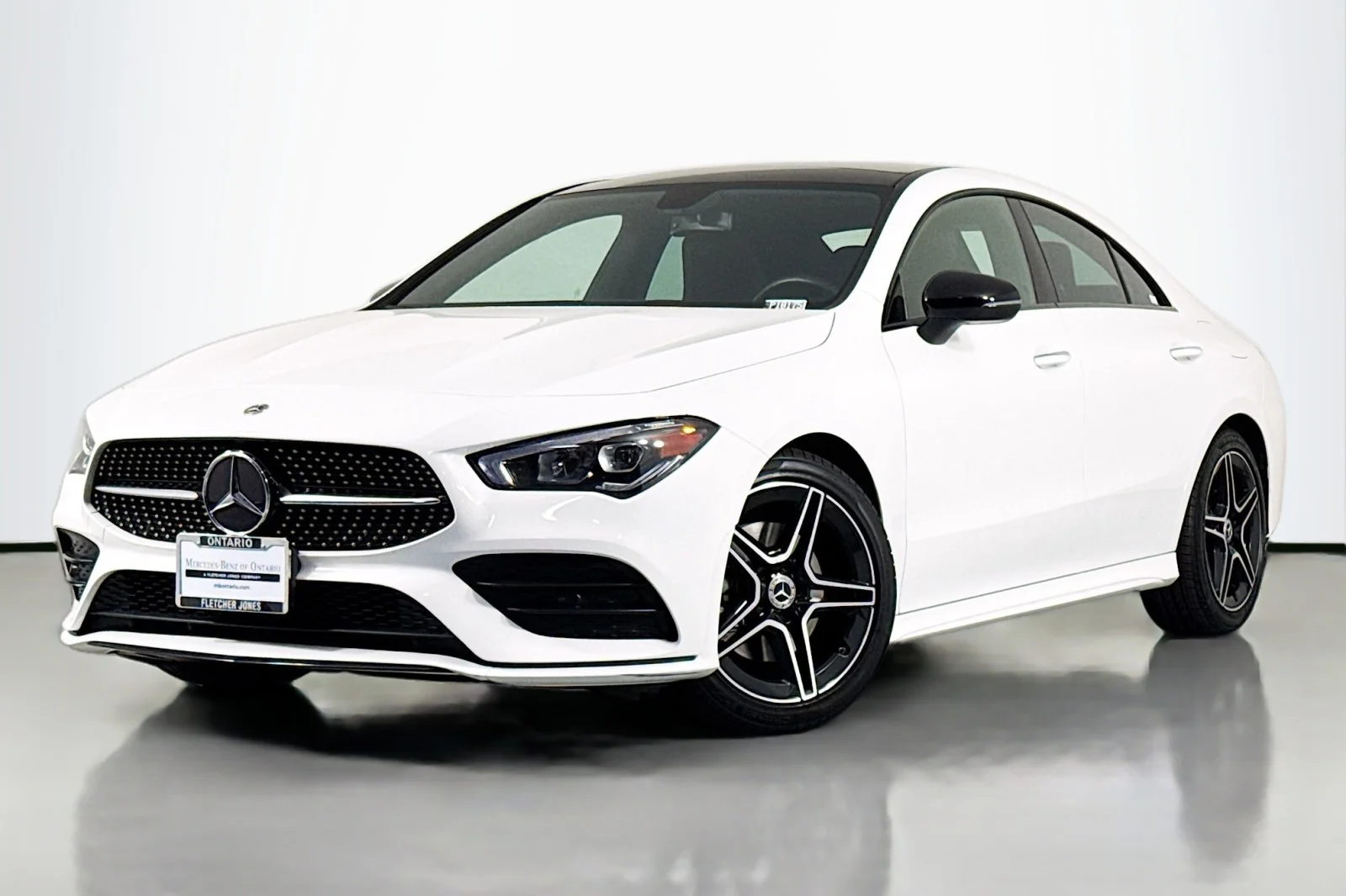 2022 Mercedes-Benz CLA CLA250's photo