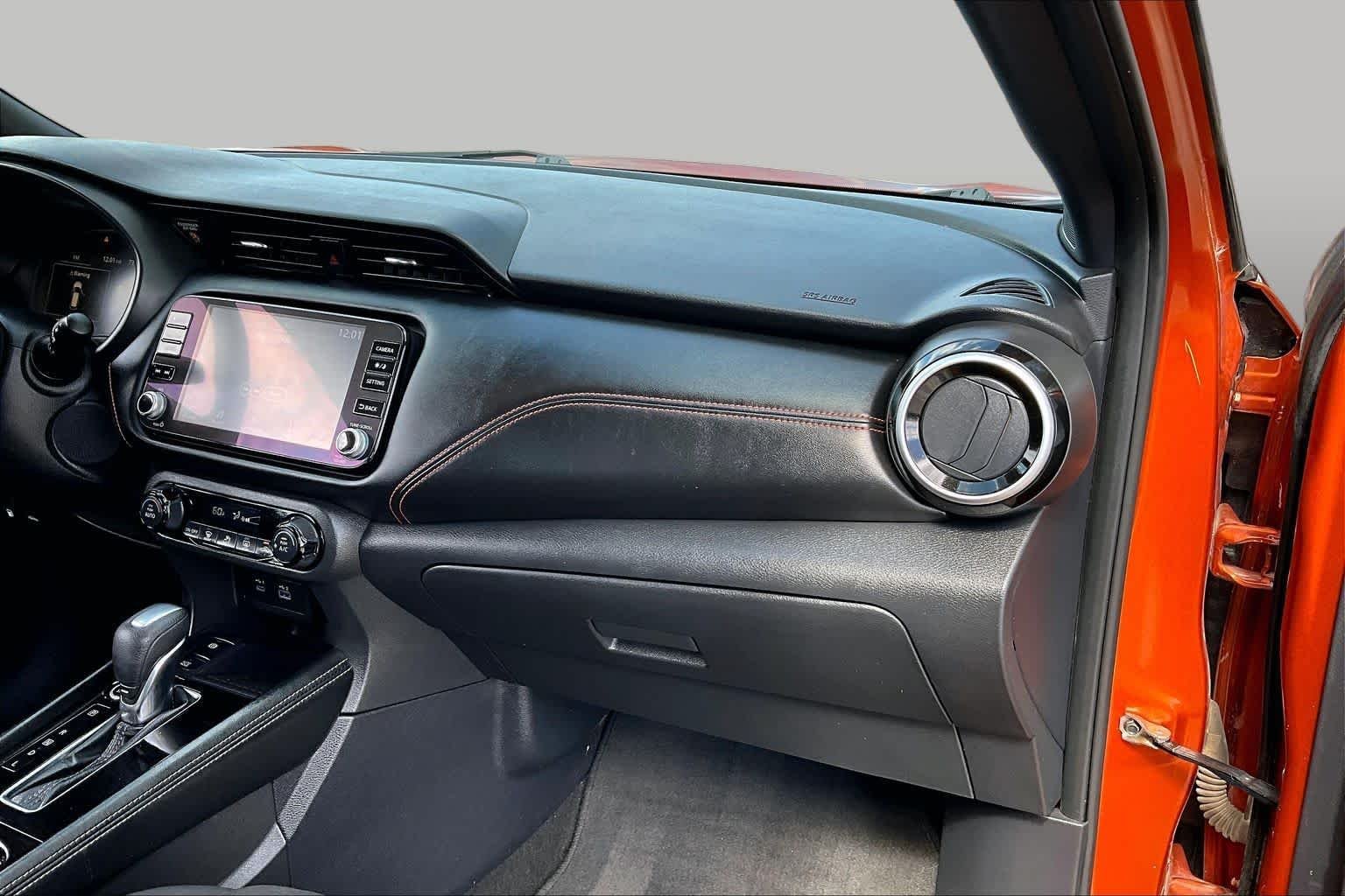 Certified Used 2023 Monarch Orange / Super Black Nissan SR image 18