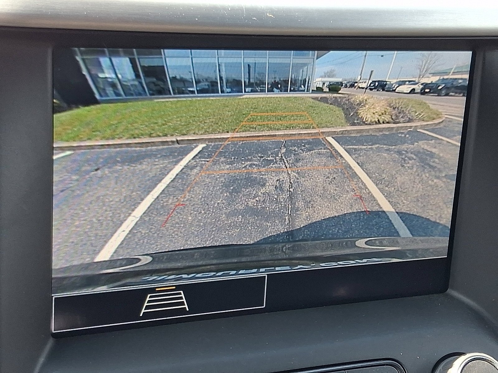 Used 2023 Ebony Twilight Metallic GMC SLE image 24