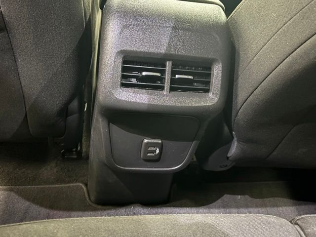 Used 2020 White Chevrolet LS image 11