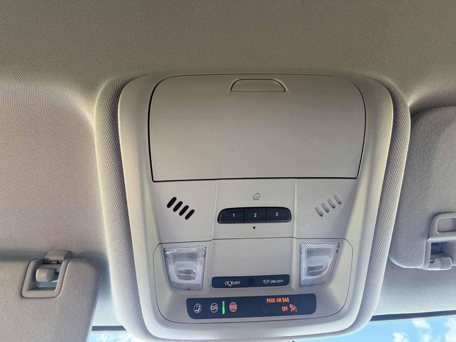 Used 2021 Summit White Chevrolet LT image 23
