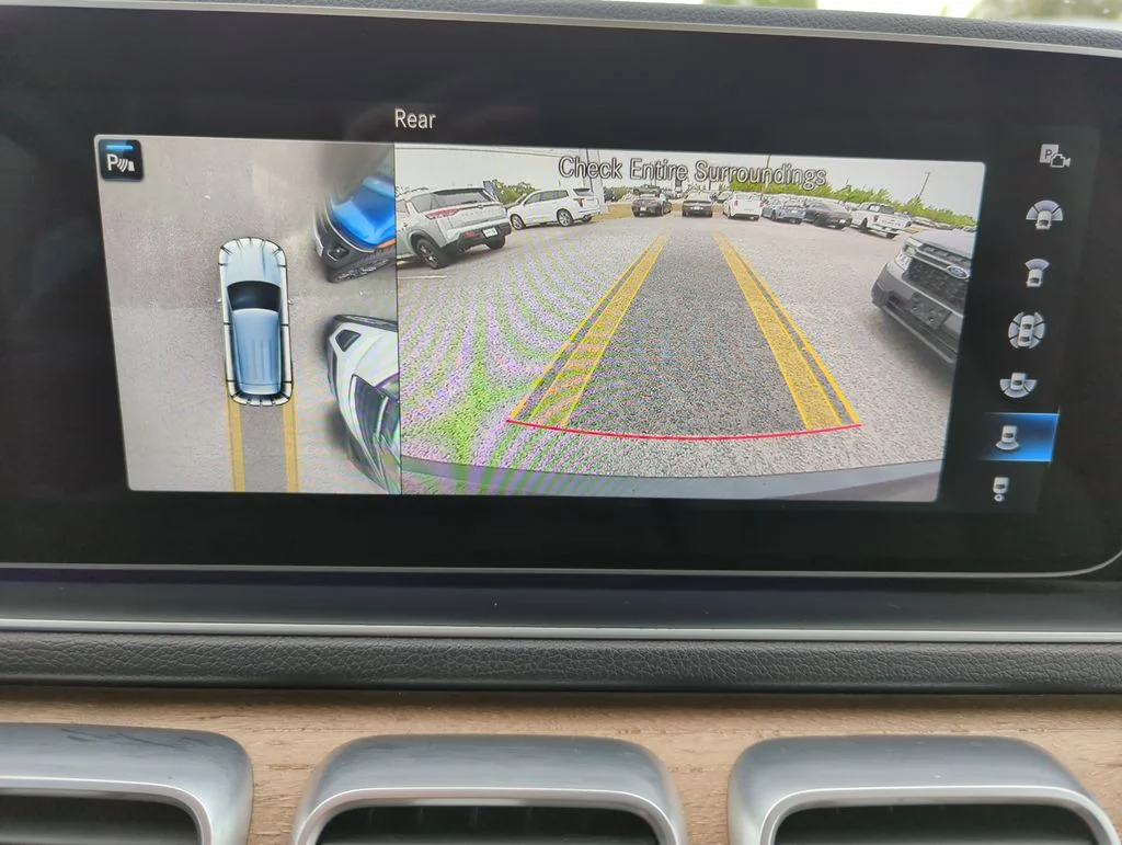 Used 2021 Black Mercedes-Benz GLE 350 image 25