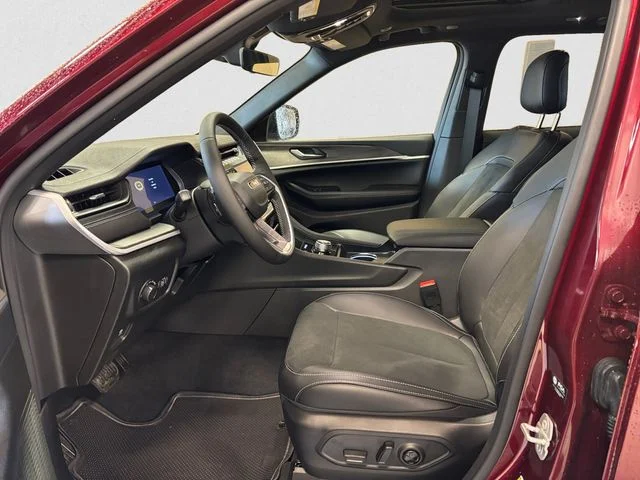 New 2026 Red Jeep Altitude image 10