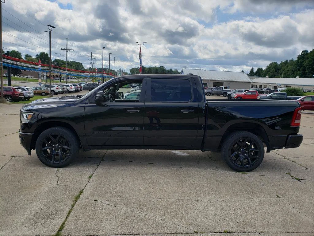 Used 2023 Diamond Black Crystal Pearlcoat Ram Laramie image 6