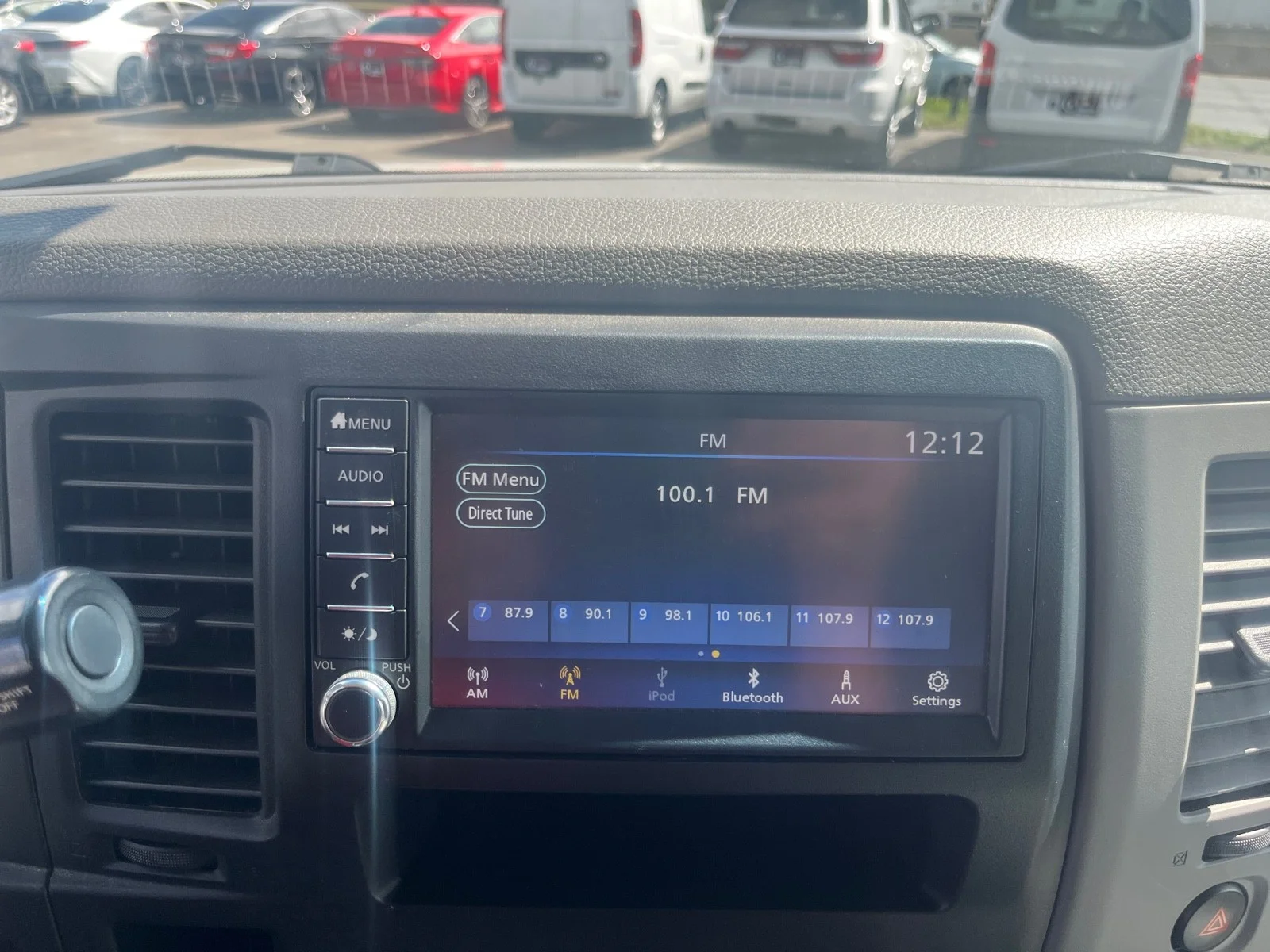 Used 2020 Glacier White Nissan SV image 15