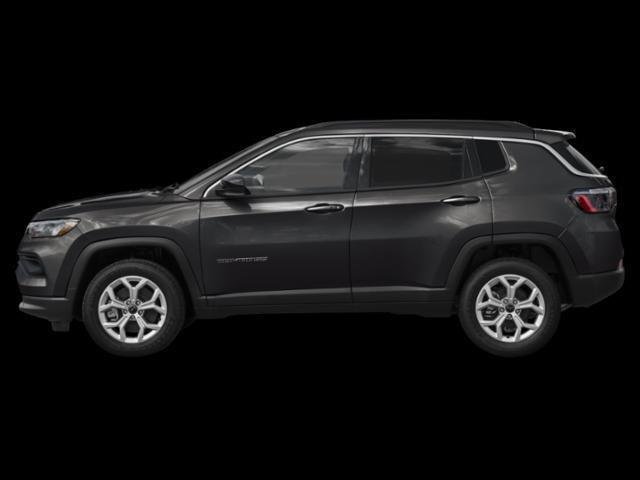 New 2026 Diamond Black Crystal Pearlcoat Jeep Limited image 3