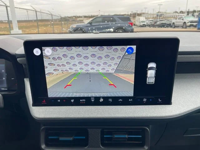 New 2026 Carbonized Gray Metallic Ford XLT image 15