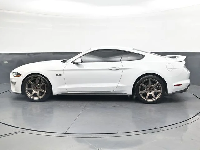 Used 2020 White Ford GT image 9