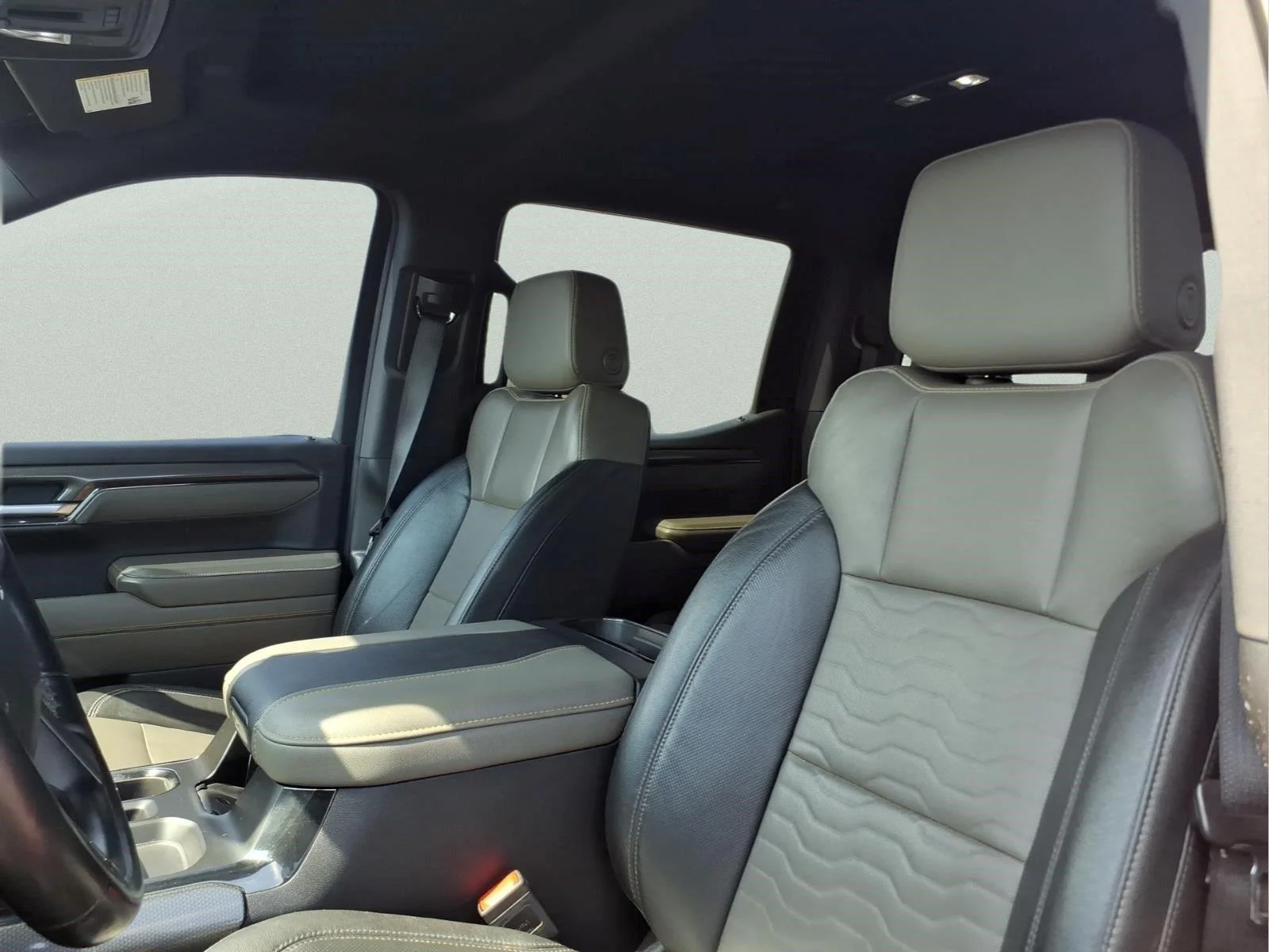 Used 2023 Red Hot Chevrolet ZR2 image 17
