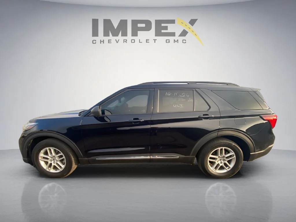 Used 2025  Ford Active image 2