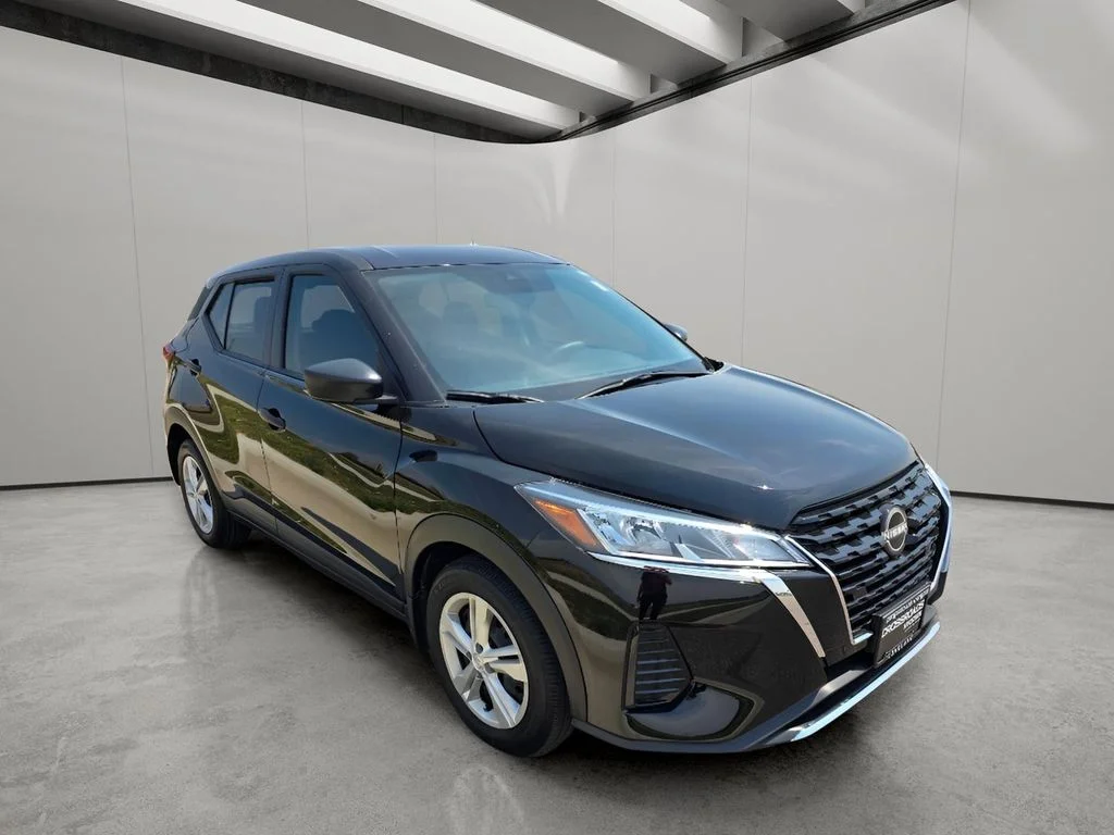 Used 2025 Super Black Nissan S image 7