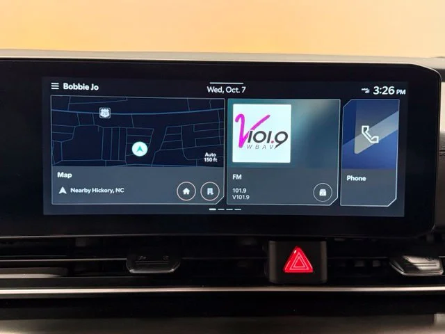 Used 2025  Kia SX image 22