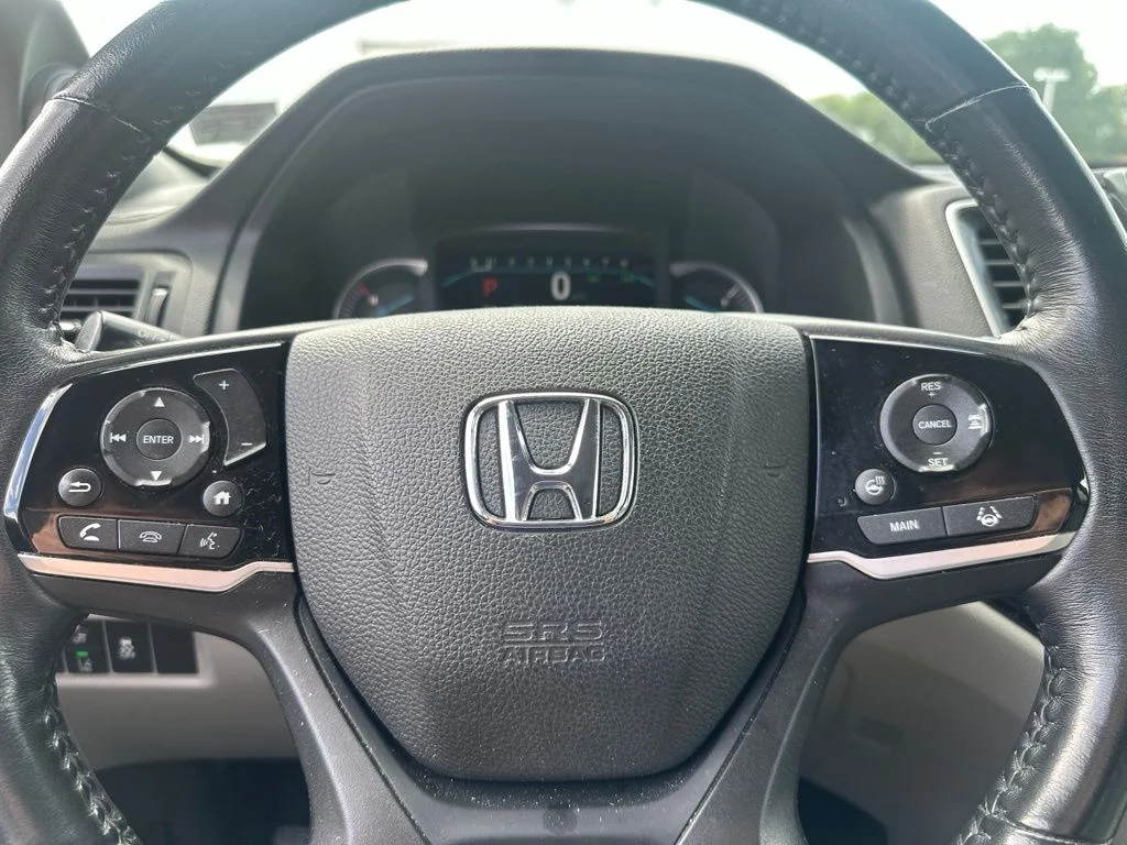 Certified Used 2021 Modern Steel Metallic Honda AWD Elite image 27