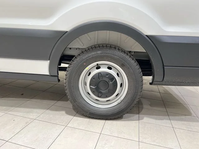2025 Ford Transit Passenger Van XL - Photo 28