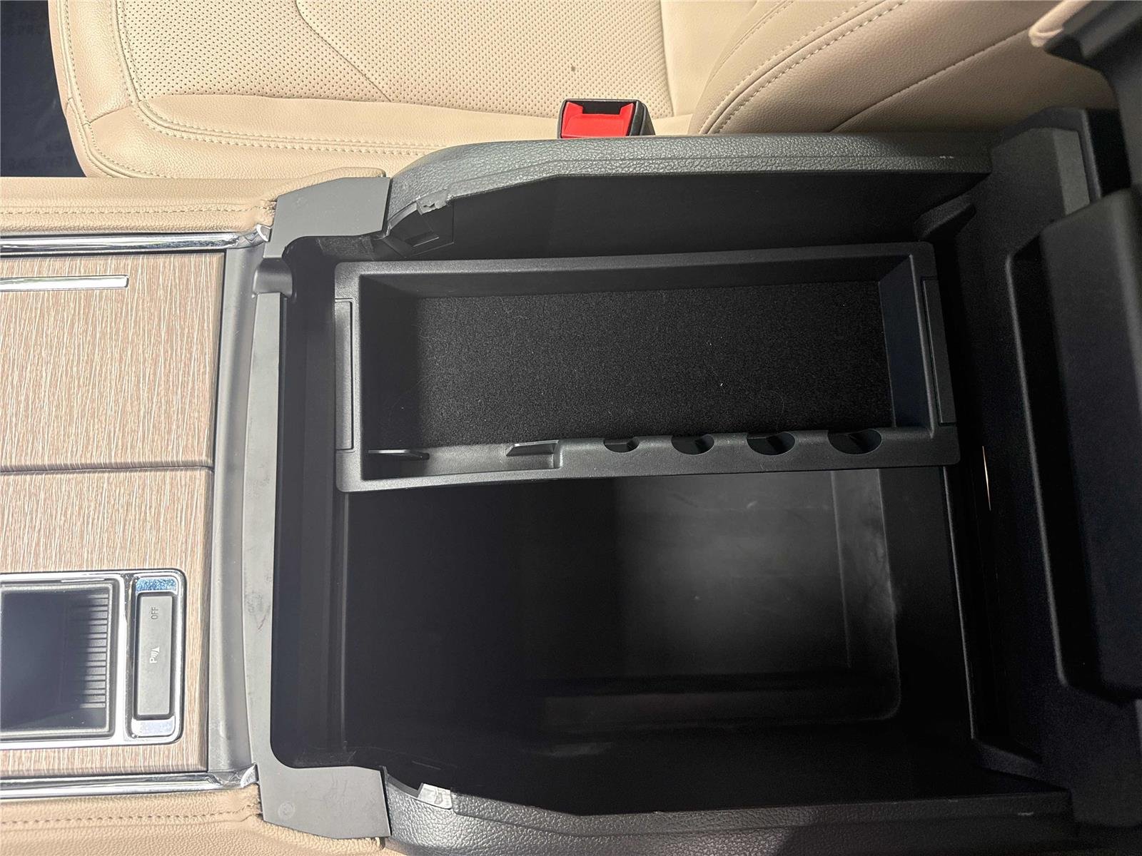 Used 2024 Dark Matter Gray Ford Limited image 23
