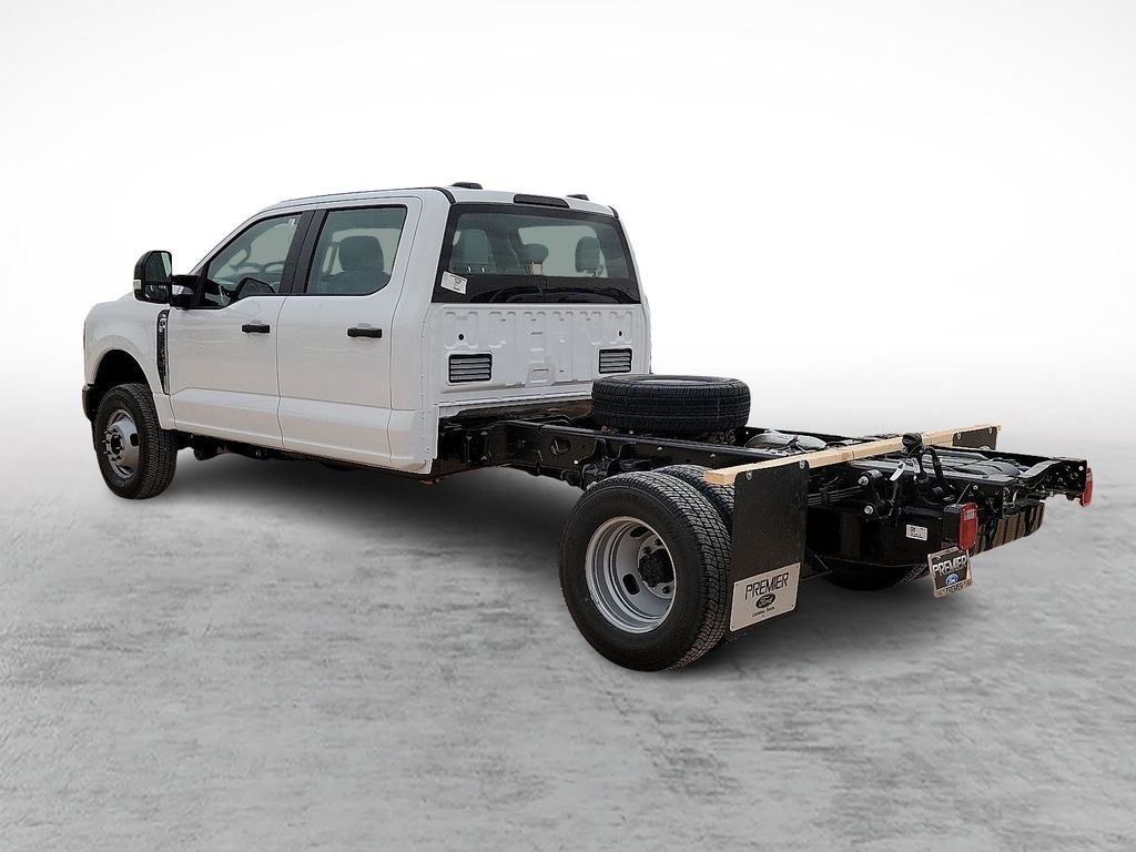 New 2026 White Ford XL image 7
