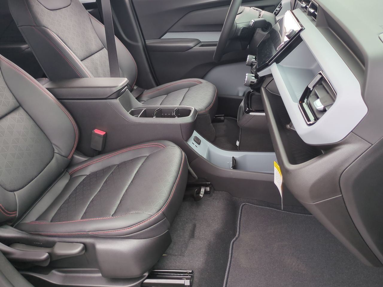 New 2027 Sterling Grey Metallic Chevrolet RS image 26