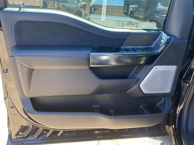 New 2026 Black Ford Platinum image 10