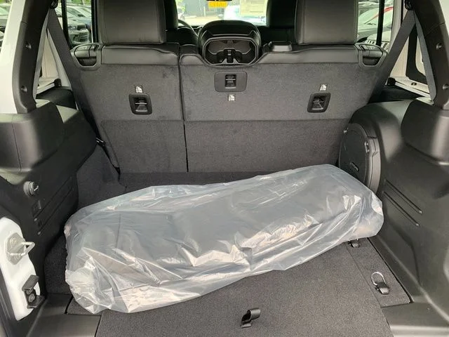 New 2026 Bright White Clearcoat Jeep Sahara image 6