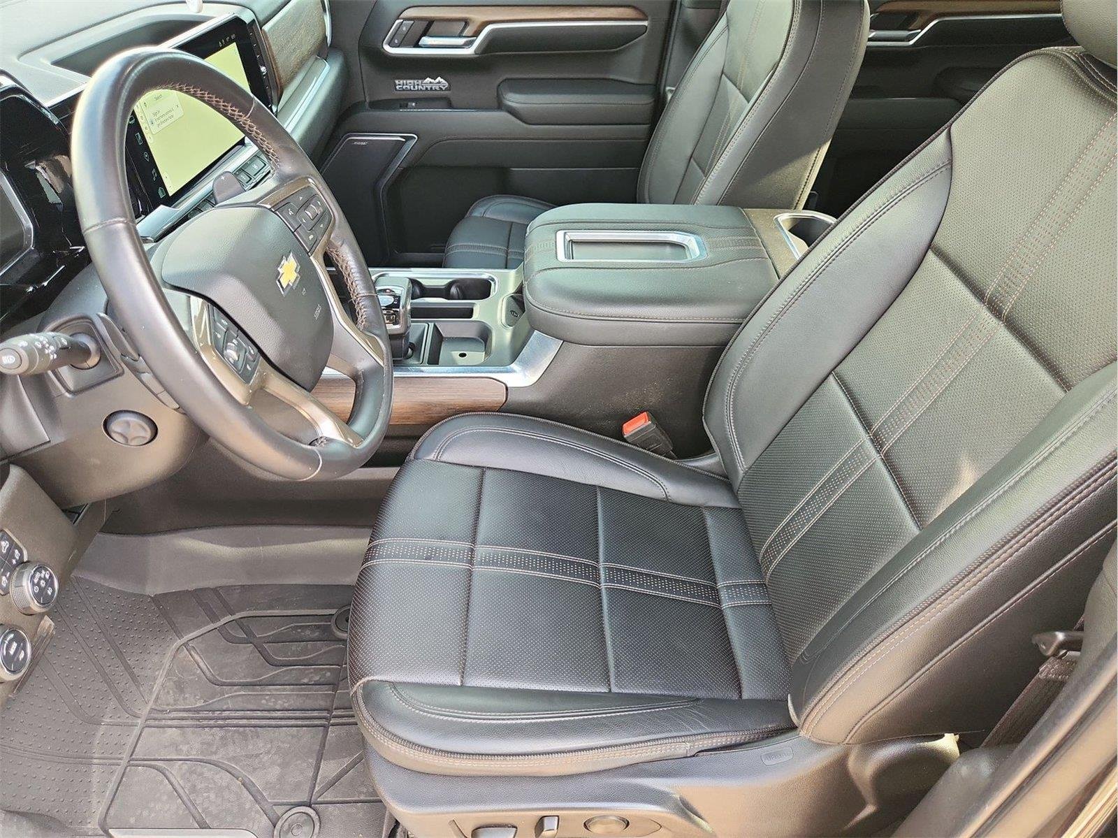 2022 Chevrolet Silverado 1500 High Country - 10