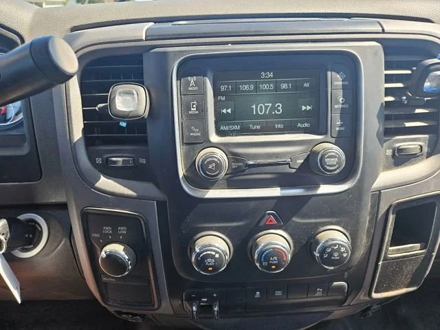 Used 2017  Ram Tradesman image 17