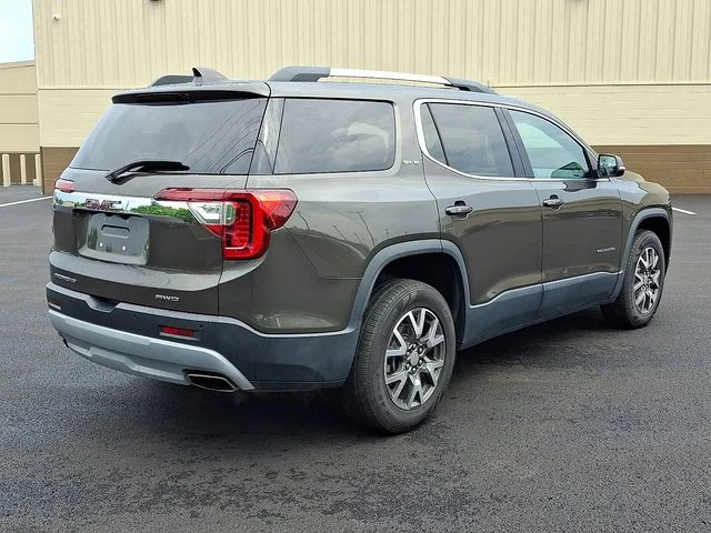 Used 2020 Gray GMC SLE image 2