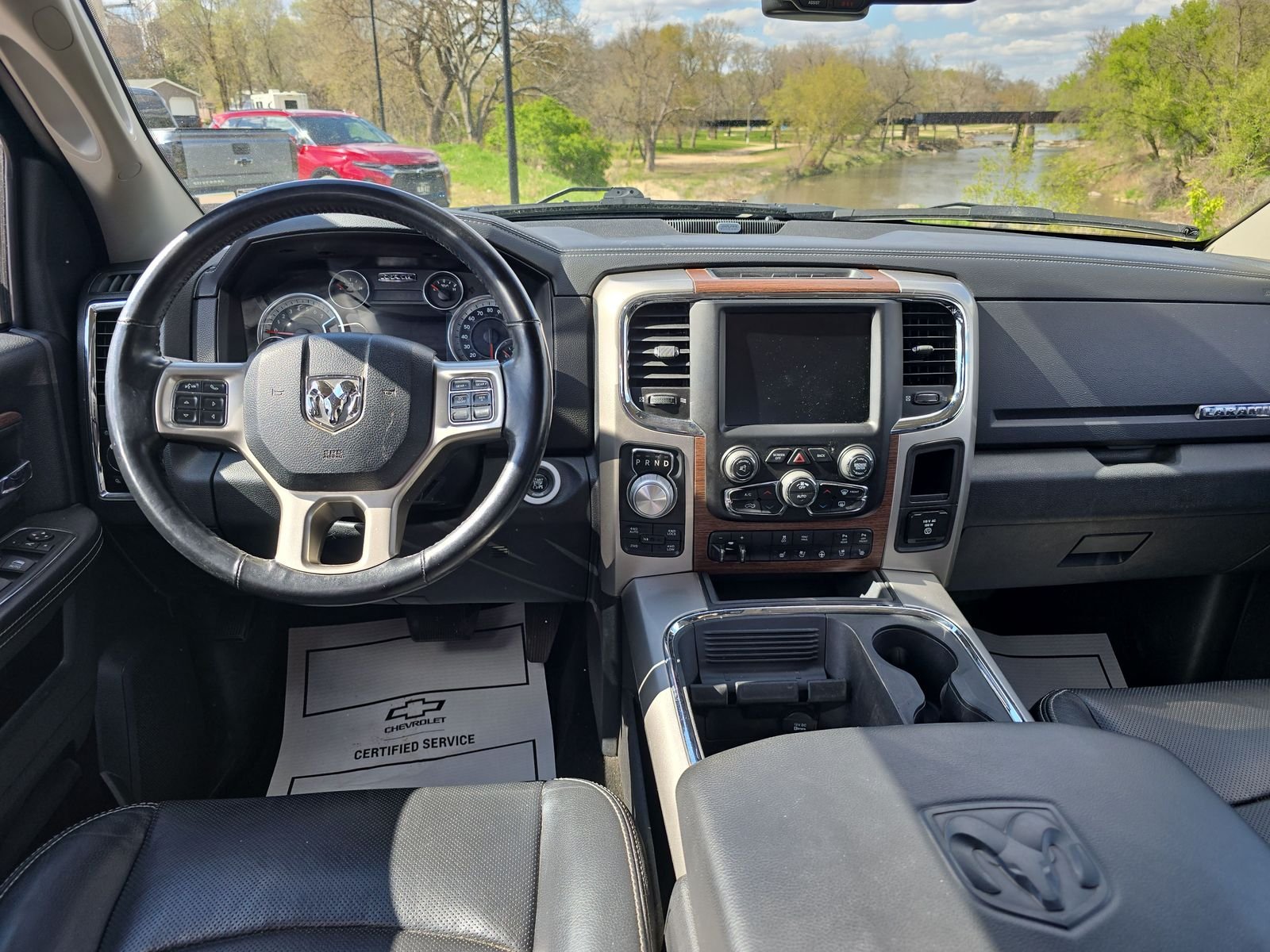 Used 2016 Brilliant Black Crystal Pearlcoat Ram Laramie image 8