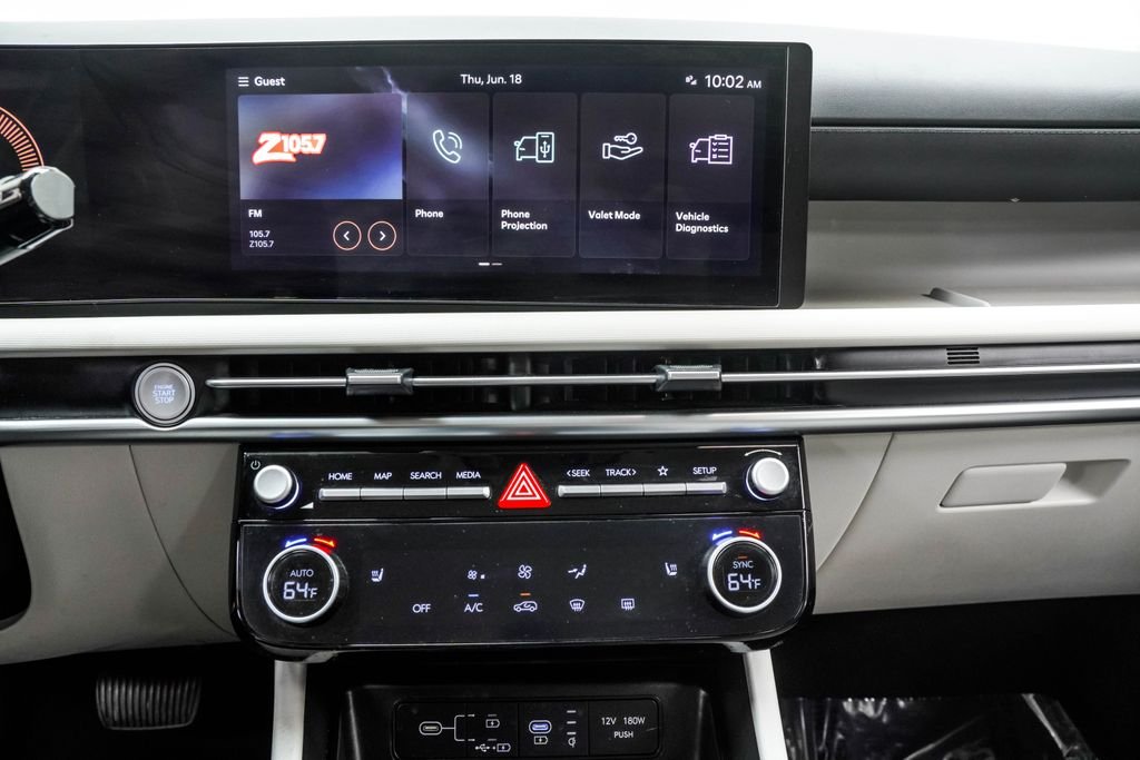 Used 2025 Green Hyundai SEL image 26