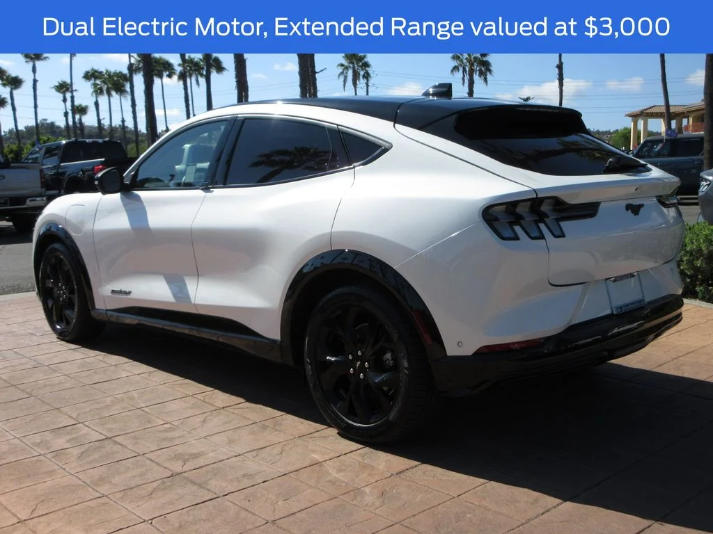 Certified Used 2023 White Metallic Ford Premium image 2
