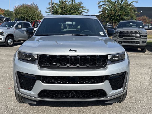 New 2026 Silver Jeep Limited Reserve image 2