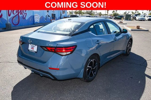 Used 2024 Gray Nissan SV image 5