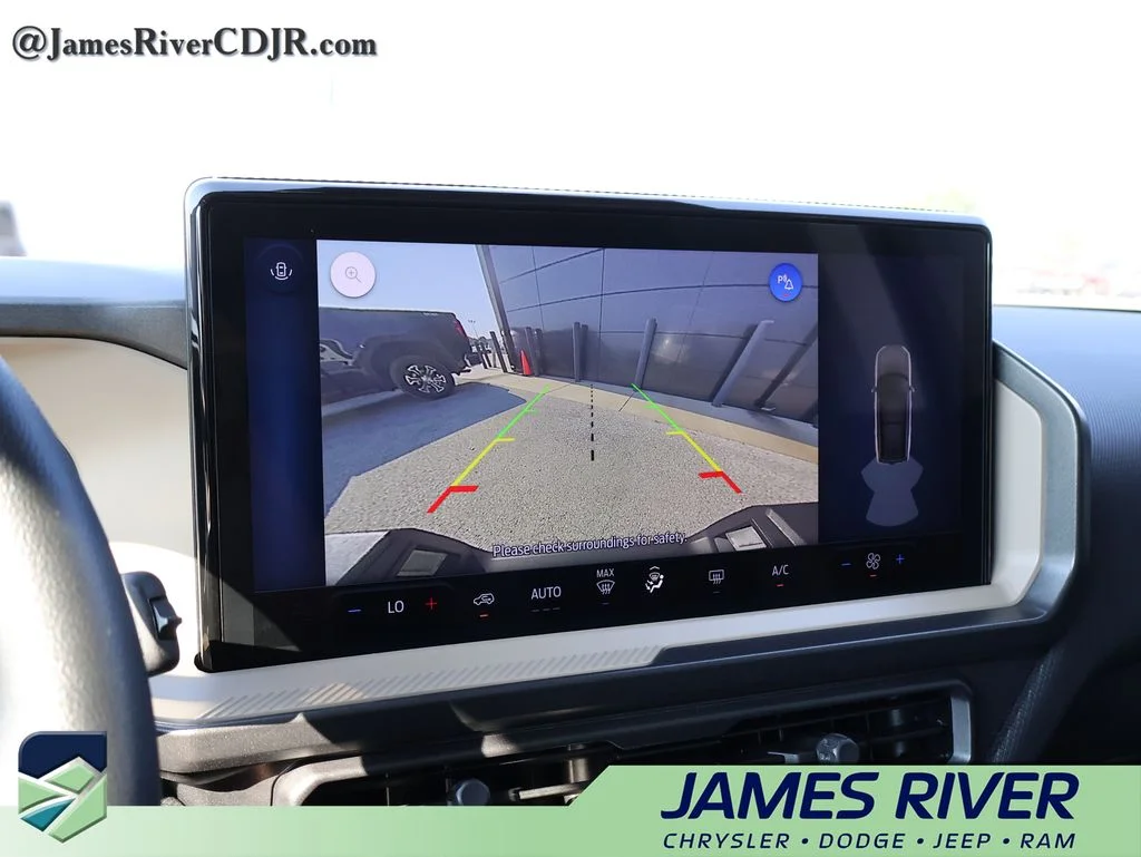 Used 2025 White Ford Big Bend image 33