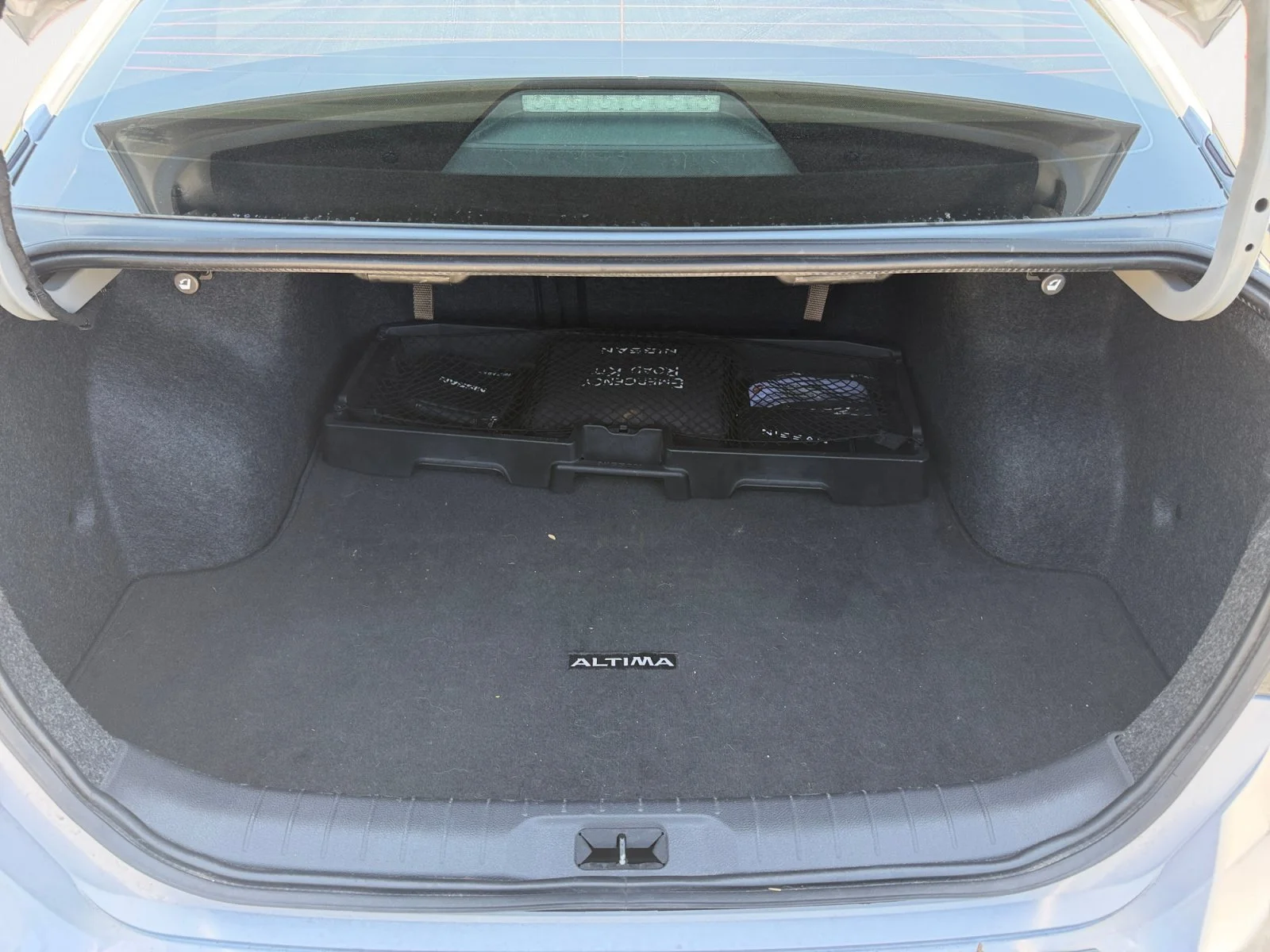 Used 2023 Gray Sky Pearl Nissan 2.5 SR image 11