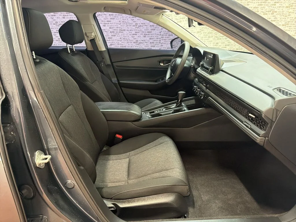 Used 2024 Gray Honda EX image 11