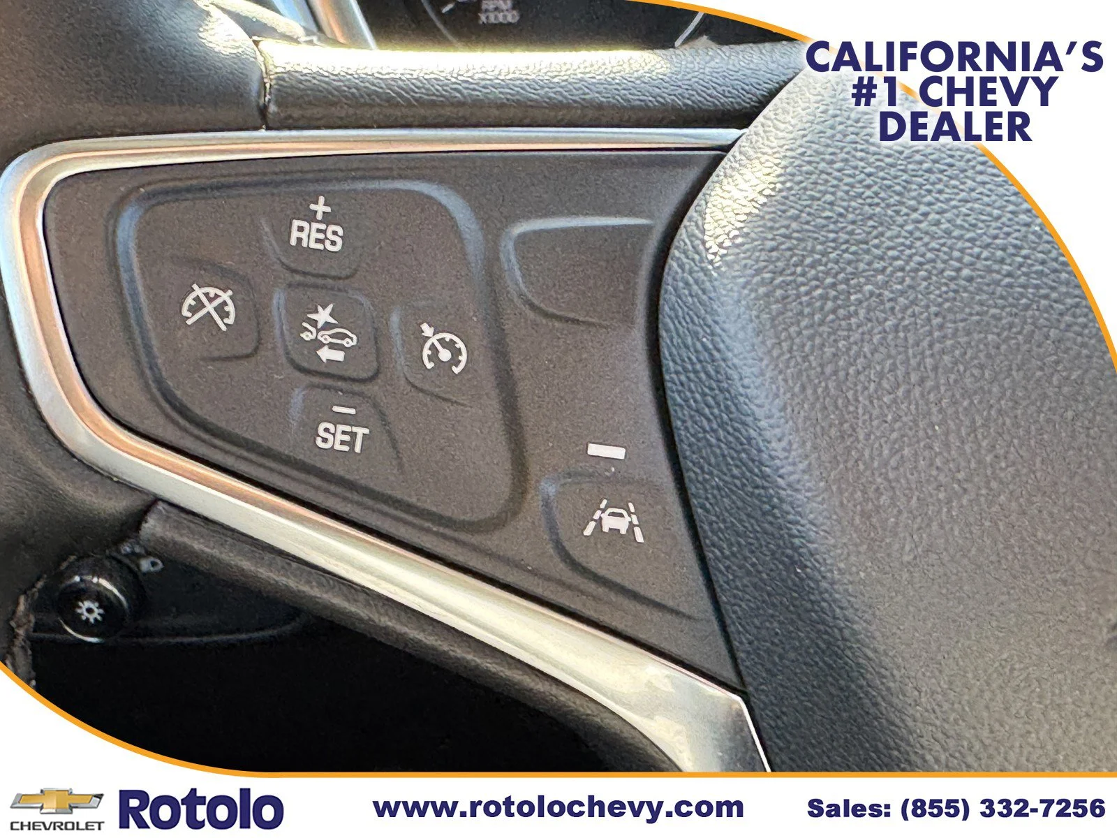 Used 2024 Summit White Chevrolet LT image 22