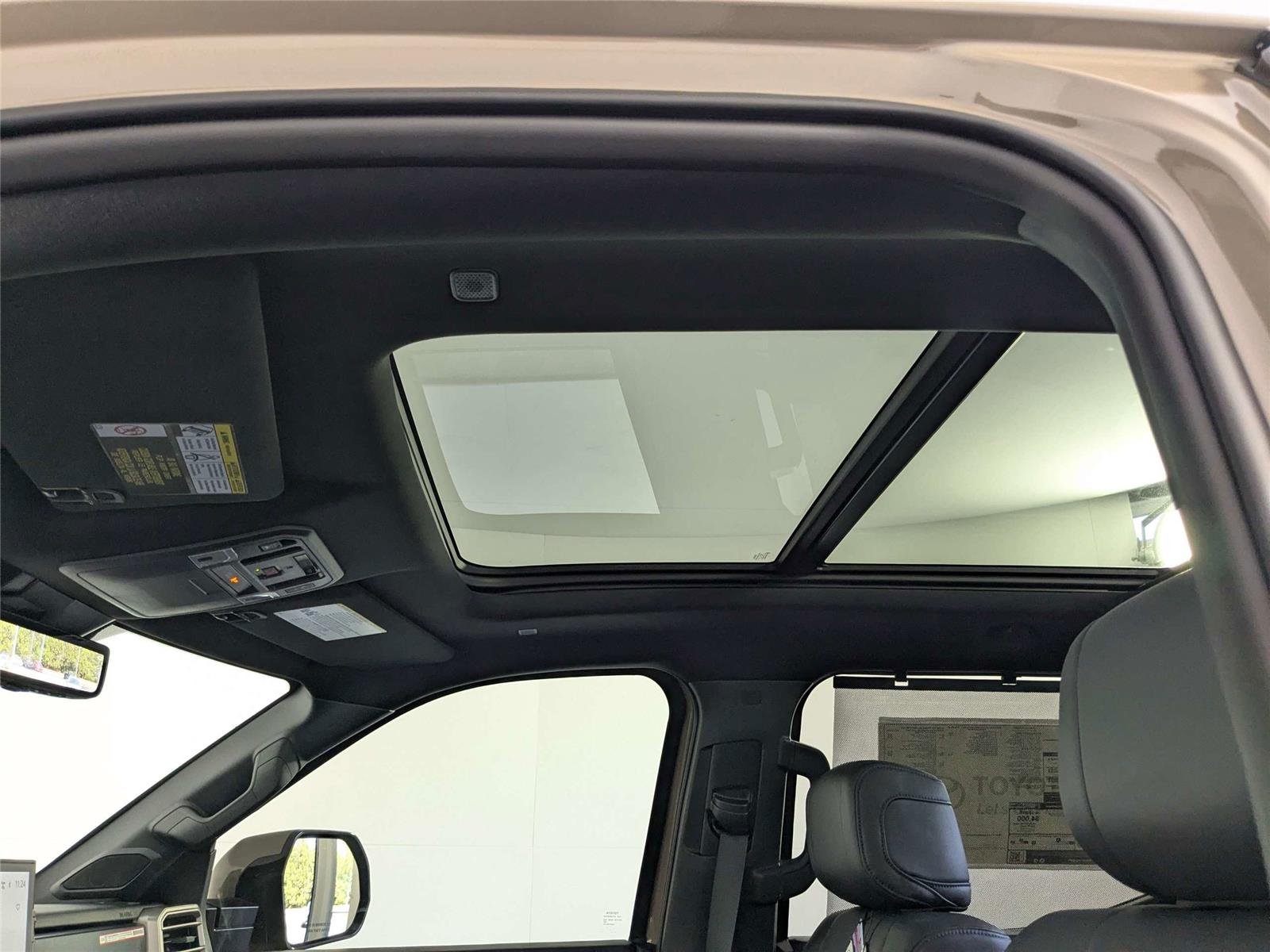 2026 Toyota Tundra Platinum - Photo 13