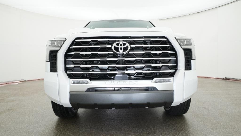 New 2026 Wind Chill Pearl Toyota Capstone image 22