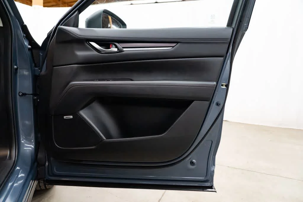 Used 2025 Polymetal Gray Metallic Mazda 2.5 S Carbon Edition image 30