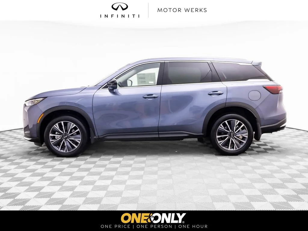 New 2027 MOONBOW BLUE INFINITI Luxe AWD image 2