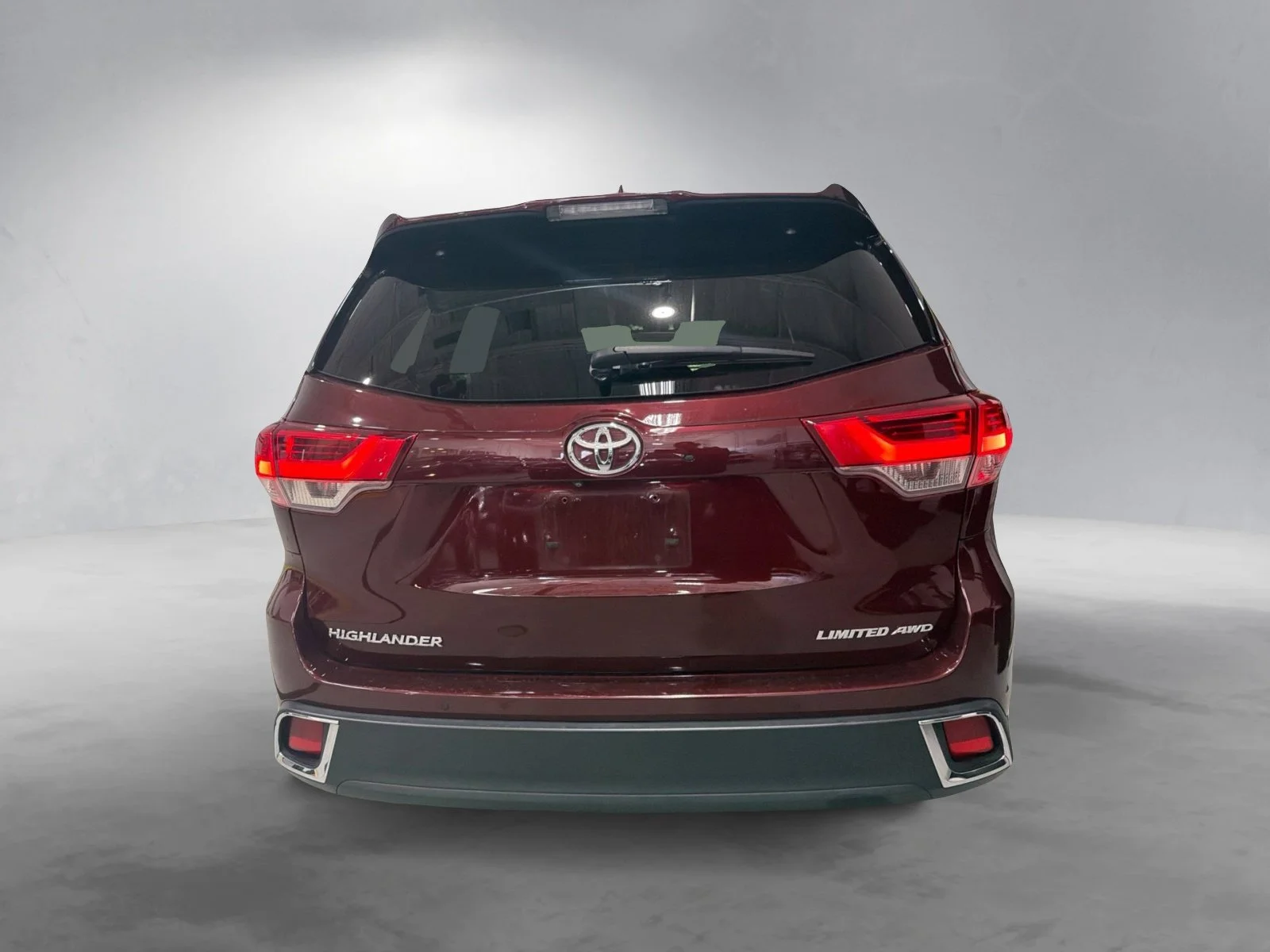 Used 2018 Red Toyota Limited Platinum image 7