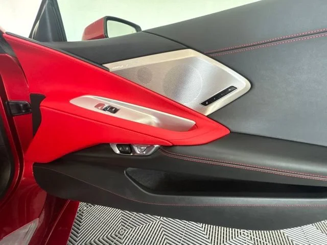 Used 2021 RED MIST METALLIC TINTCOAT Chevrolet 2LT image 30