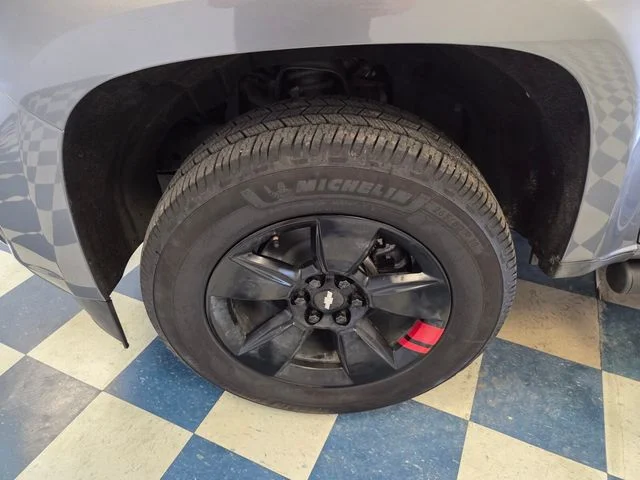 Used 2021 Gray Chevrolet LT image 11