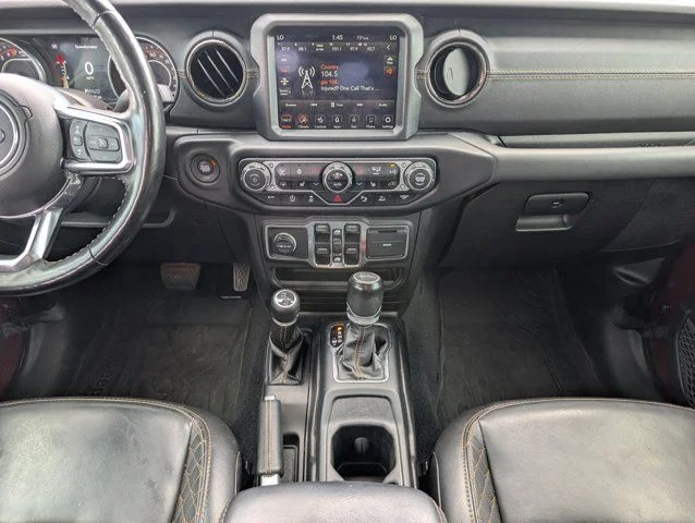 Used 2021 Snazzberry Pearlcoat Jeep Overland image 7