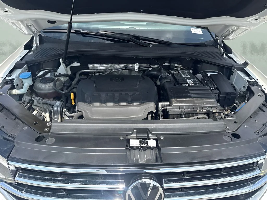 Used 2022 White Volkswagen 2.0T SE image 23