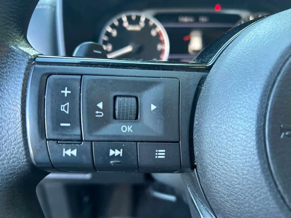 Used 2023 Black Nissan SV image 18