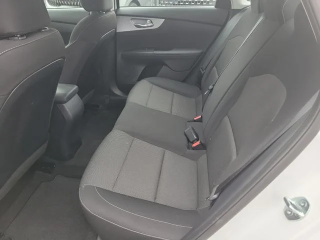 Used 2024 Snow White Pearl Kia LXS image 15